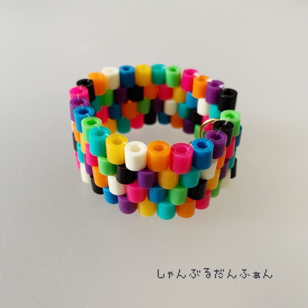 アイロンビーズのペヨーテステッチアクセサリー