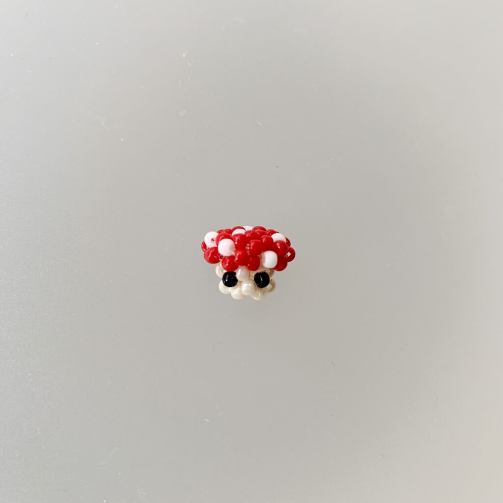 ビーズで作ったマリオアイテムのきのこ