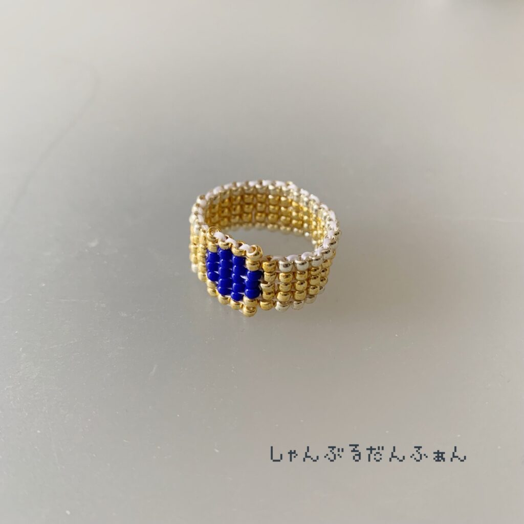 ハンニバルがつけていた青い石のリング